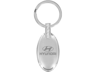 Hyundai Oval shape with 4 clear crystals from Swarovski 00402-21010
